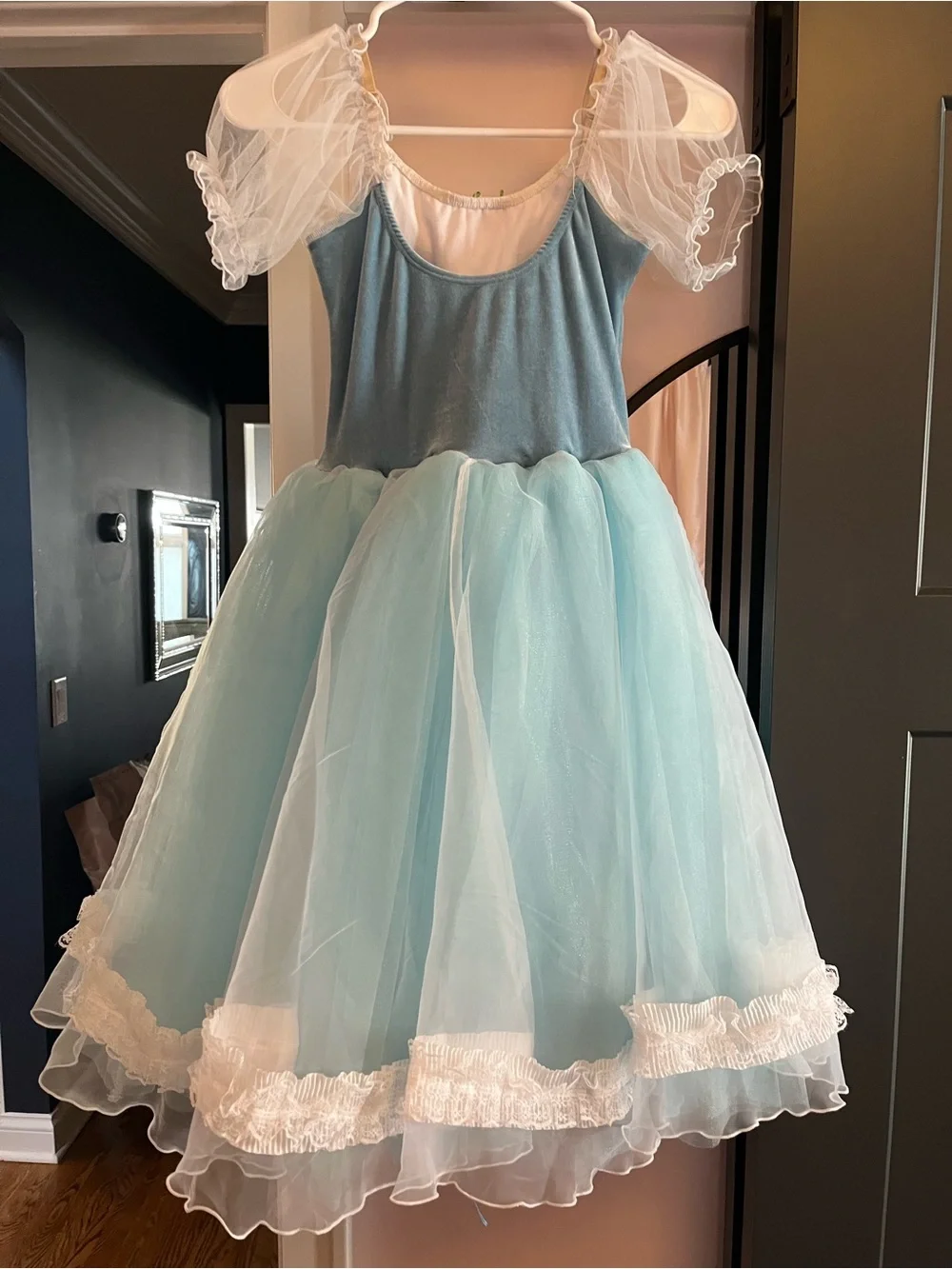 Romantic Tutu worn for La Fille size Youth L